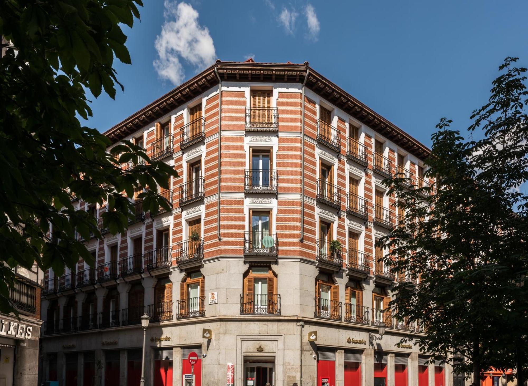 Atocha Museos - Barrio De Las Letras Madrid Exterior foto
